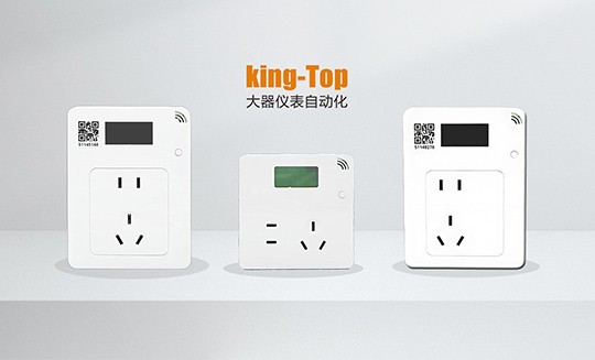 插座型室温采集器：为供暖系统装上“智慧大脑”